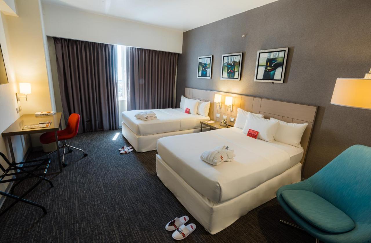 Hotel Bth Rebel Tacna Esterno foto
