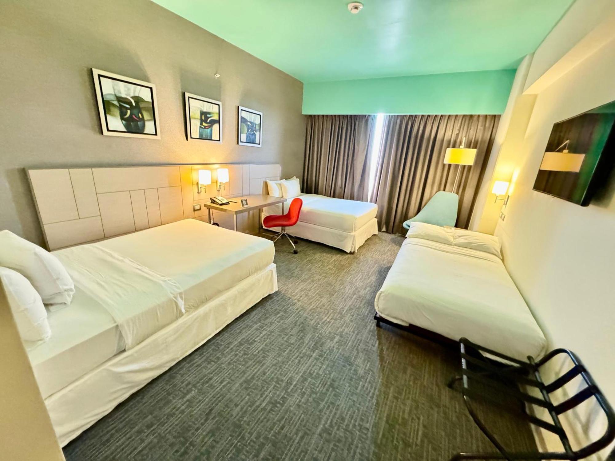 Hotel Bth Rebel Tacna Esterno foto